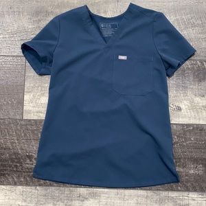 Figs Catarina One-Pocket Scrub Top